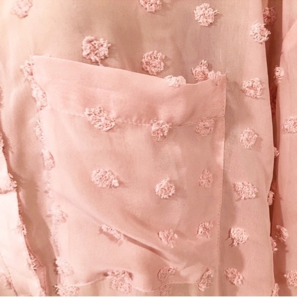 Asos Women’s Textured Pink Button Down Top - Picture 3 of 5